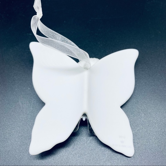 Hallmark Keepsake - 2013 ON WINGS OF HOPE Butterfly Porcelain Metal Ornament. - Picture 4 of 7